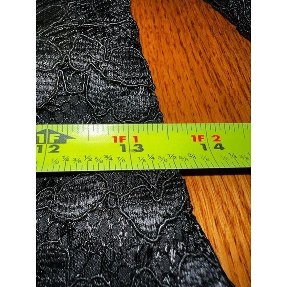 New Express Lace Puff Sleeve Fit And Flare Dress Size 0 Retail $98 Color black - Picture 2 of 8